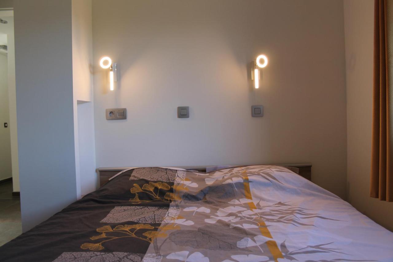 Au Lit De L'Ambleve Apartment Малмеди Екстериор снимка